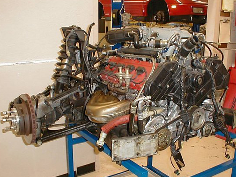 Illustration for article titled Ferrari 348 TS: Supercar Teardown